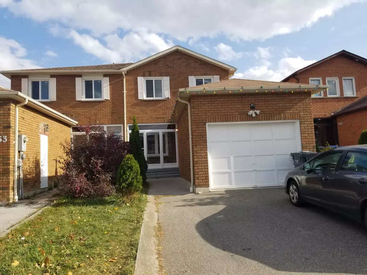 Brampton, ON L6Y 3W3,55 Tulip DR #Main
