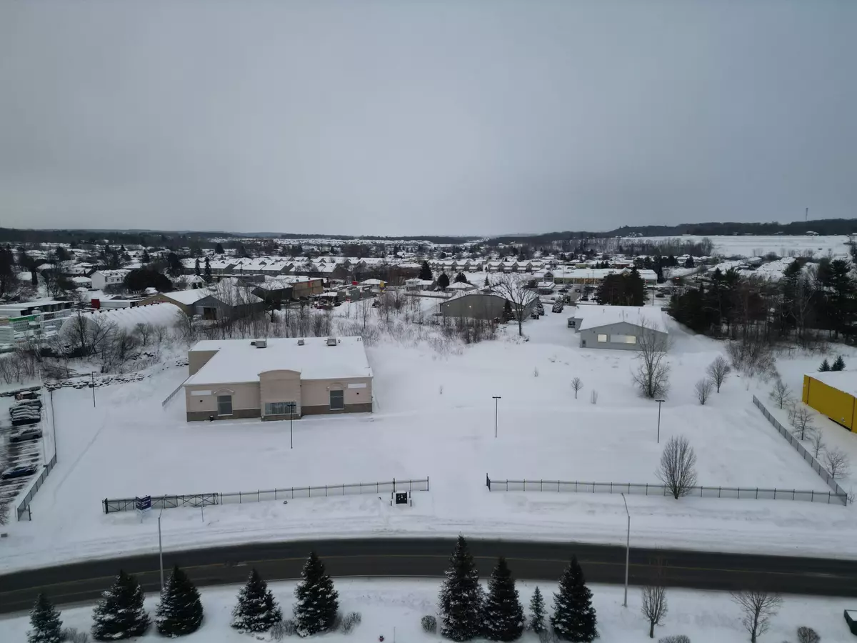 Clarence-rockland, ON K4K 0B2,2747 Chamberland ST