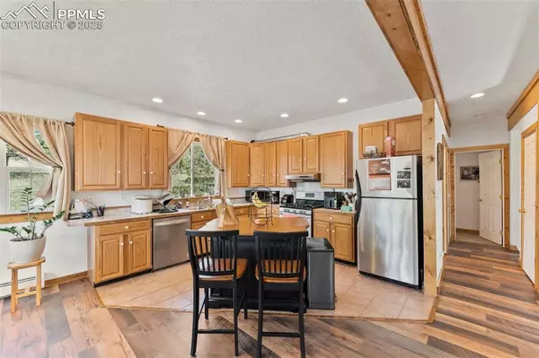 Florissant, CO 80816,69 Crescent DR