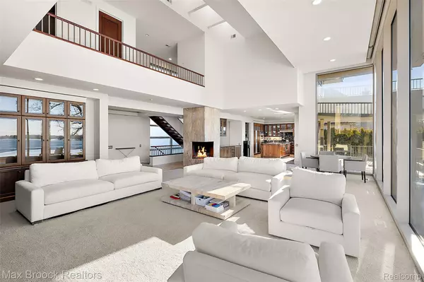 West Bloomfield, MI 48323,3468 Pine Estates DR