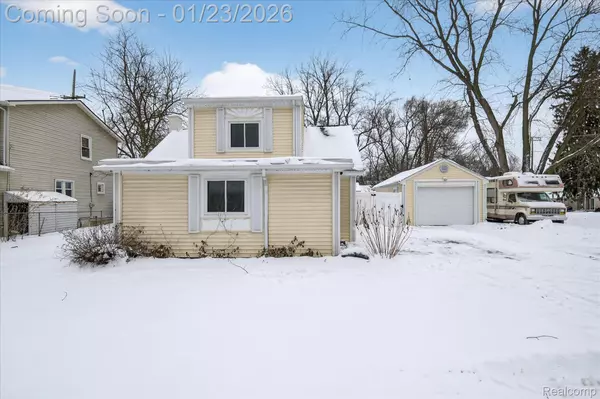 Whitmore Lake, MI 48189,39 Pine DR
