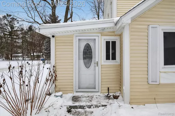 Whitmore Lake, MI 48189,39 Pine DR