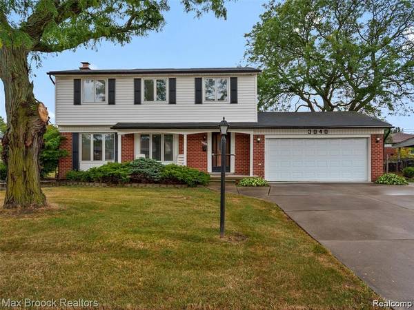 3040 Alden, Sterling Heights, MI 48310