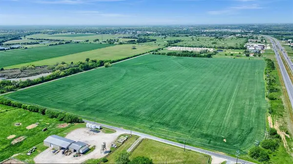 Whitesboro, TX 76273,53 ac Us-82