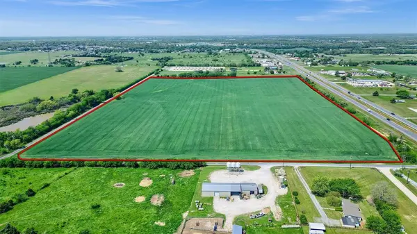 Whitesboro, TX 76273,53 ac Us-82