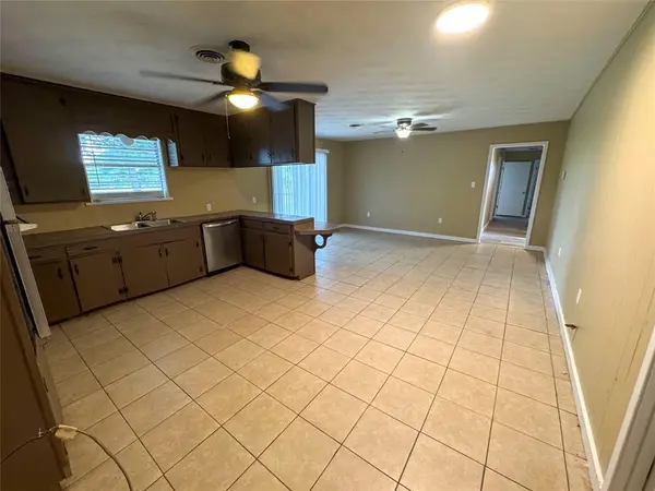 Bailey, TX 75452,121 S Bois D Arc Street