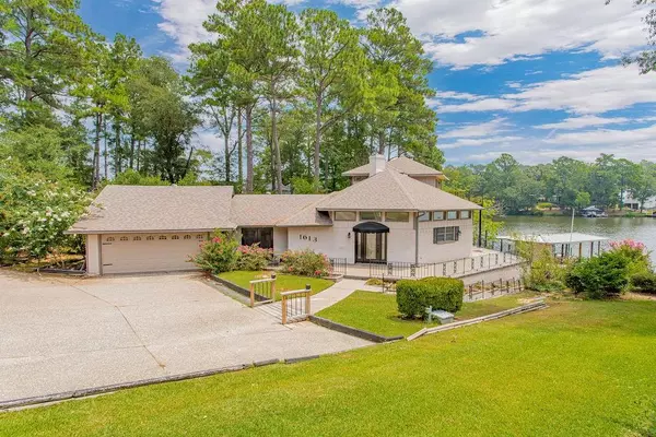 Hideaway, TX 75771,1613 E Tanglewood Drive