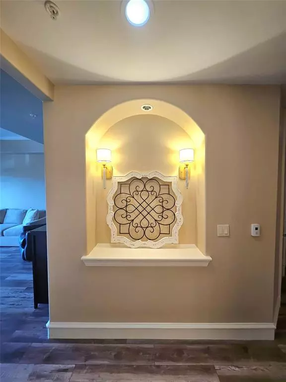 Southlake, TX 76092,301 Watermere Drive #216