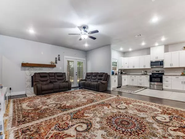 Arlington, TX 76014,705 Lynnfield Drive