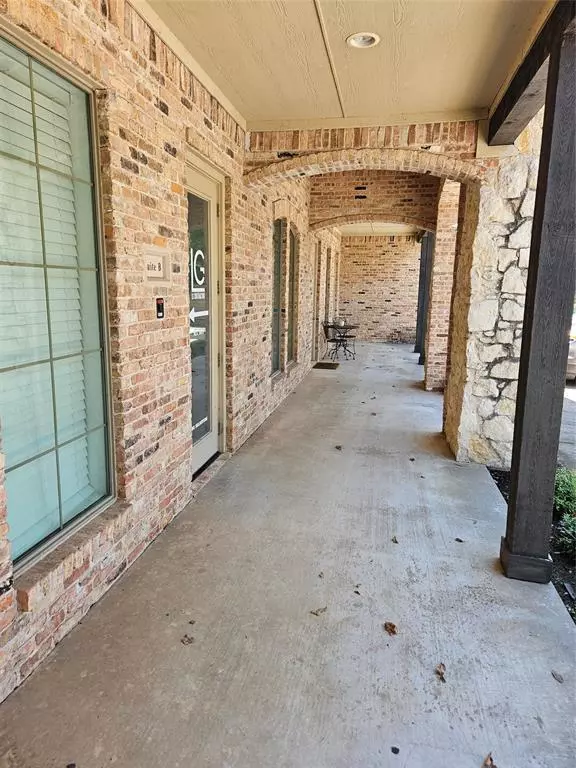 Keller, TX 76248,1858 Keller Parkway