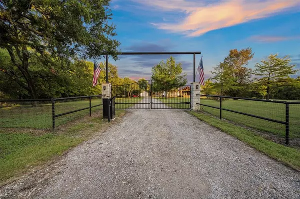 Seagoville, TX 75159,410 Water Street