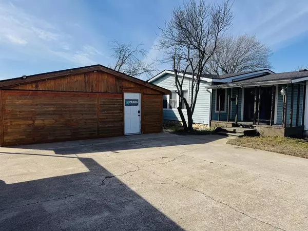 Granbury, TX 76049,600 Temple Hall Highway