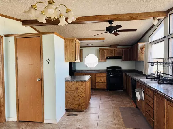 Granbury, TX 76049,600 Temple Hall Highway