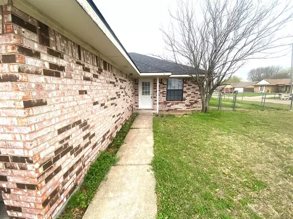 Sachse, TX 75048,5413 Brookhollow Drive