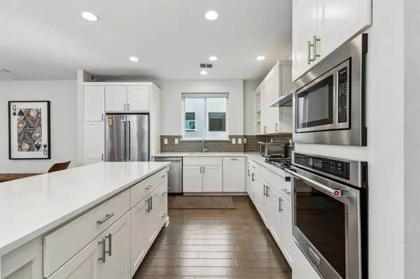 Dallas, TX 75206,5424 Anita Street