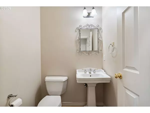 Portland, OR 97229,9907 NW BARTHOLOMEW DR