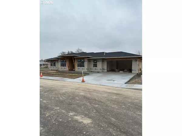 Pendleton, OR 97801,904 SW 43rd ST