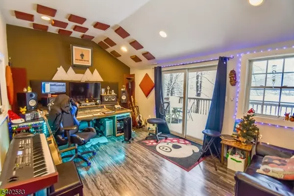 Jefferson Twp., NJ 07438,5419 Berkshire Valley Rd