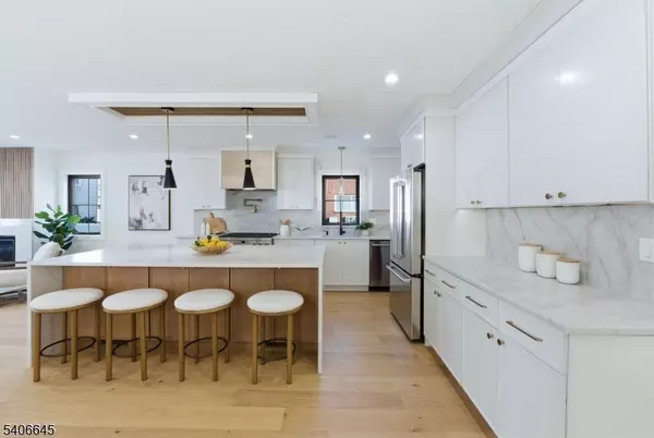 7 Willow St, Millburn Twp., NJ 07041