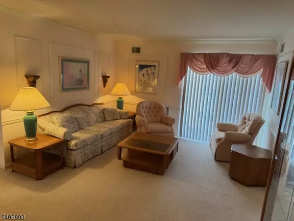 Mount Arlington Boro, NJ 07856,38 Spruce Ter #38