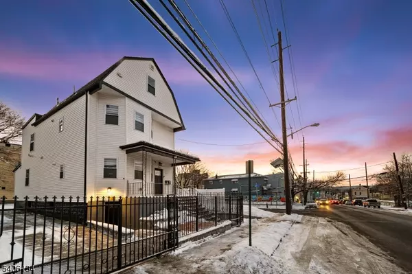 Irvington Twp., NJ 07111,396 14Th Ave