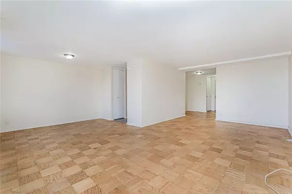 Brooklyn, NY 11235,40 Brighton 1st RD #7N