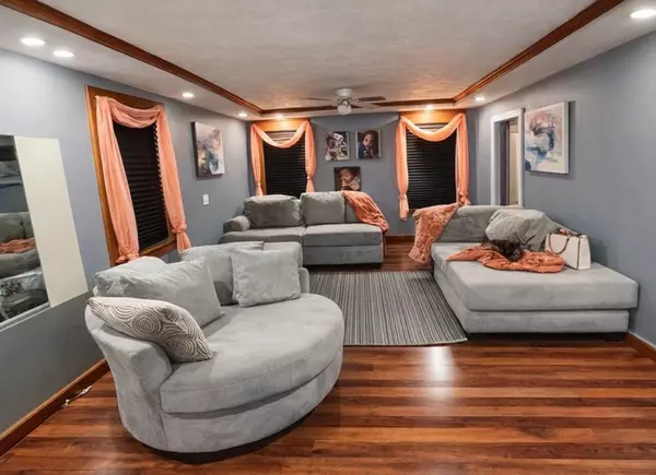 Muskegon, MI 49444,2228 9th ST