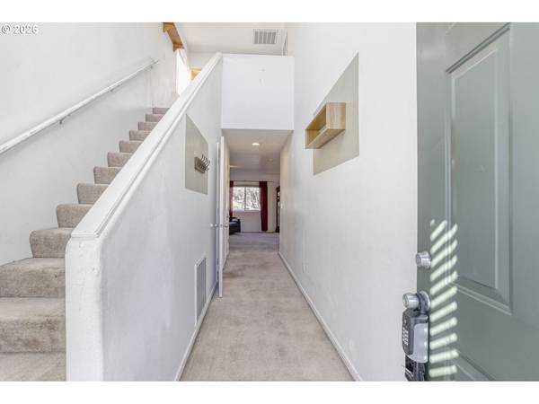 Troutdale, OR 97060,147 SW WRIGHT AVE