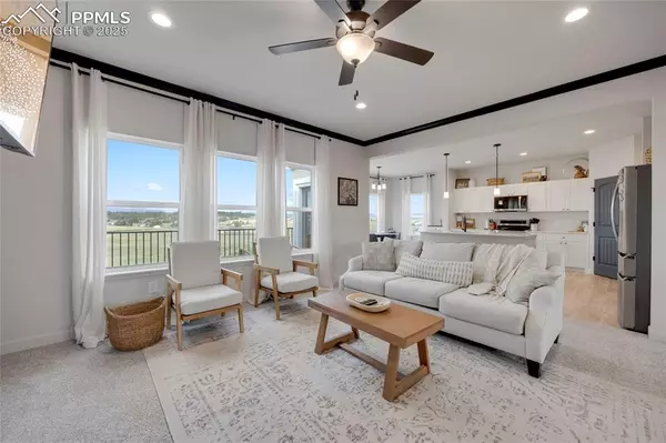 Colorado Springs, CO 80908,7154 Marshbern CT