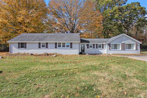 5312 Seymour RD, Jackson, MI 49201