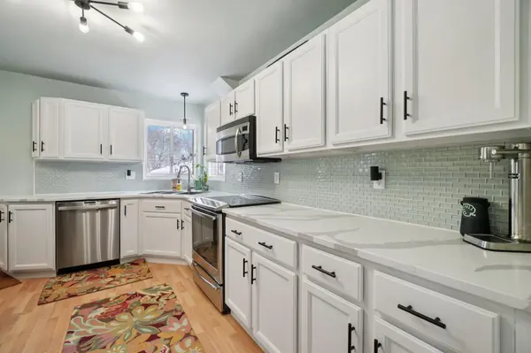 Ann Arbor, MI 48104,2445 Dorchester RD