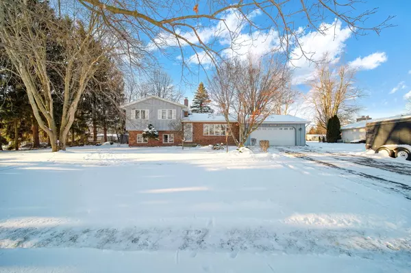 9366 Tonneberger DR, Tecumseh, MI 49286