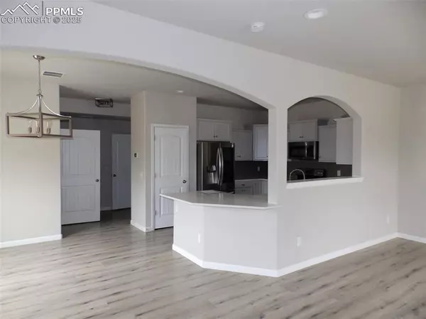 Colorado Springs, CO 80925,6375 White Wolf PT