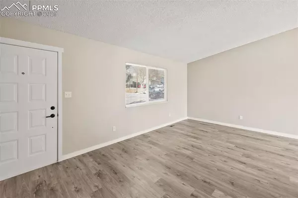 Colorado Springs, CO 80911,7475 Silverdale ST