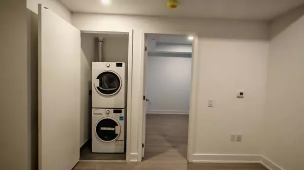 Toronto C14, ON M2N 0M4,36 Olive AVE #2006