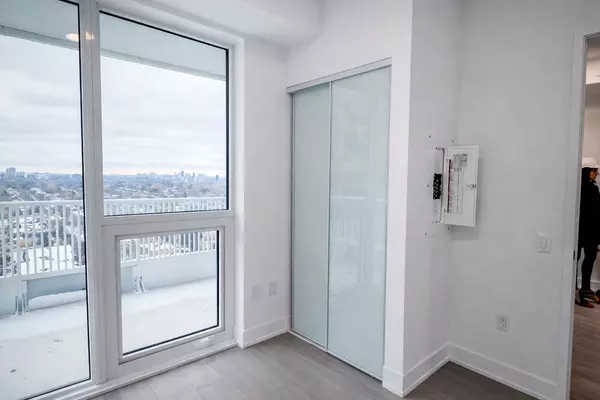 Toronto C14, ON M2N 0M4,36 Olive AVE #2006