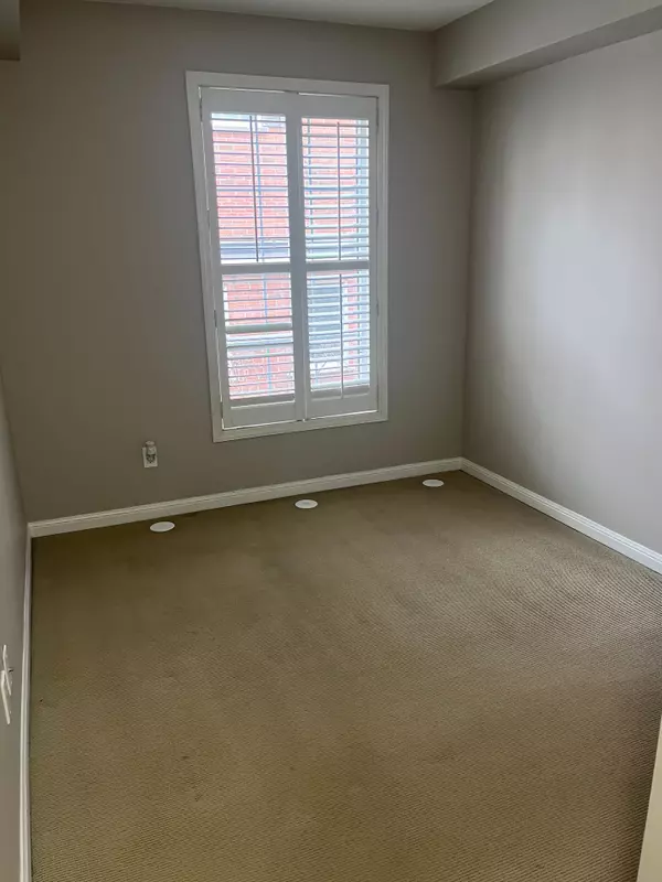 Toronto C14, ON M2N 7C2,3 Everson DR #154