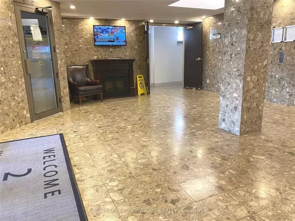 Ajax, ON L1T 3H3,2 Westney RD N #711