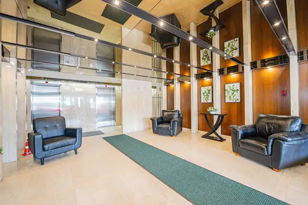 Ajax, ON L1S 3L1,44 Falby CT #1203