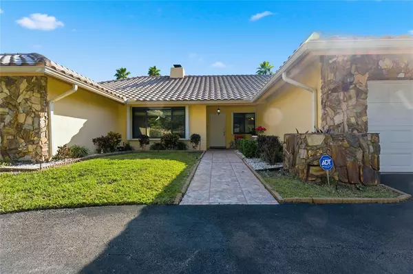 Coral Springs, FL 33071,11060 Lakeview Dr