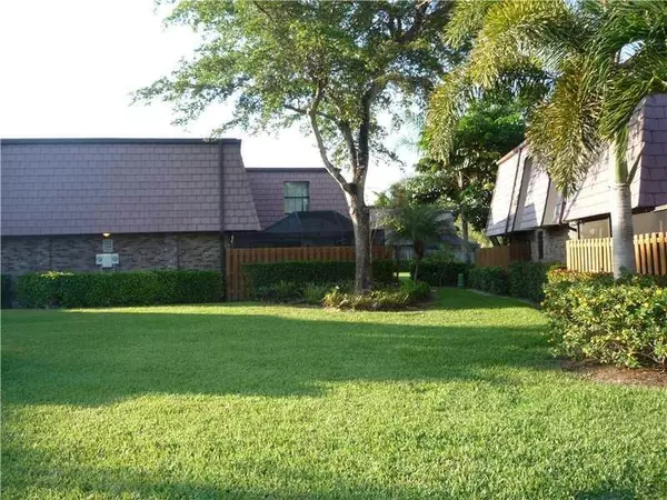 Boca Raton, FL 33433,7539 Courtyard Run