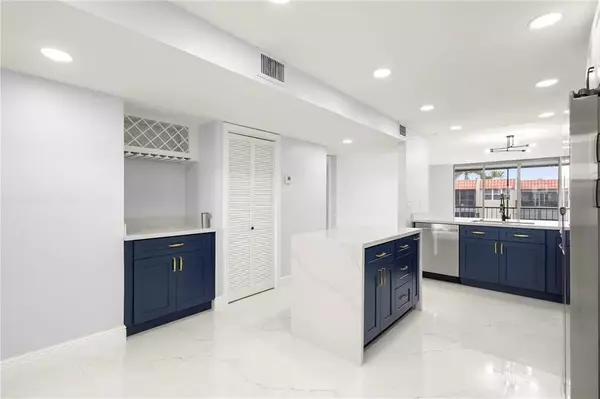 Pompano Beach, FL 33062,777 S Federal Hwy #E303