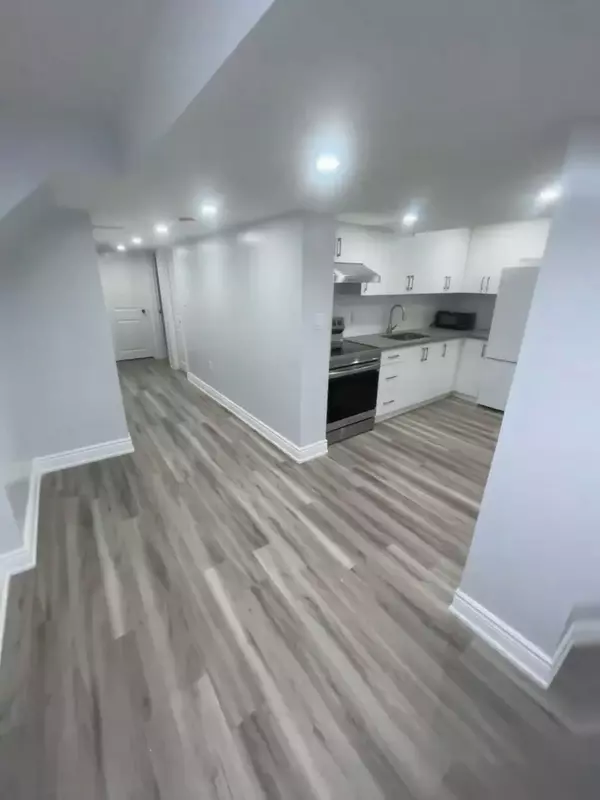 Markham, ON L3S 2N8,30 Lavron Ct CT