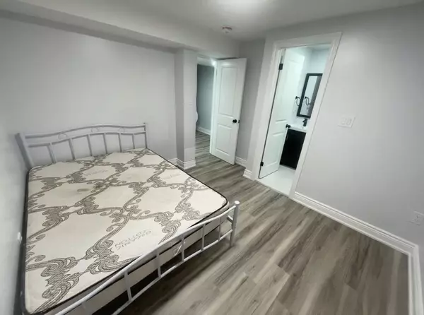 Markham, ON L3S 2N8,30 Lavron Ct CT