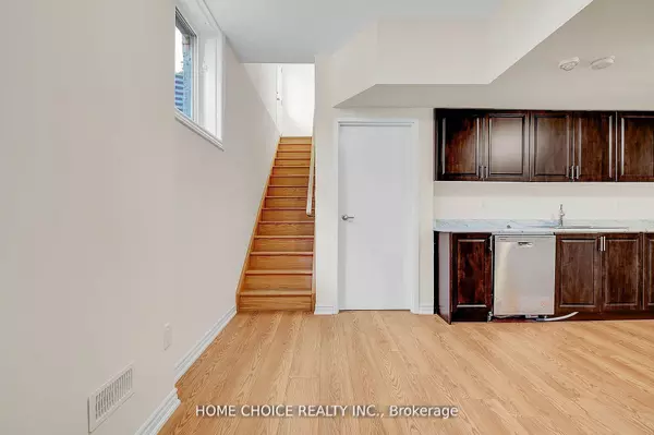 Barrie, ON L9L 0L9,143 Terry Fox DR #Basement