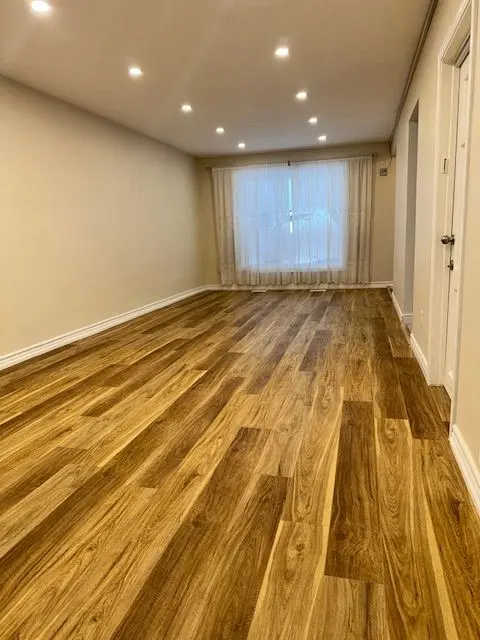 Toronto W05, ON M9M 1T6,39 Franson CRES