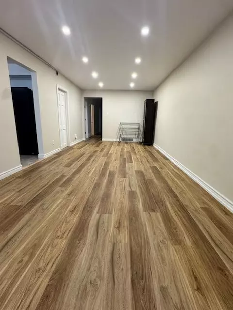 Toronto W05, ON M9M 1T6,39 Franson CRES