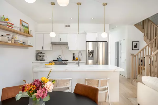 Huntsville, ON P1H 1Y3,11 Cascade LN