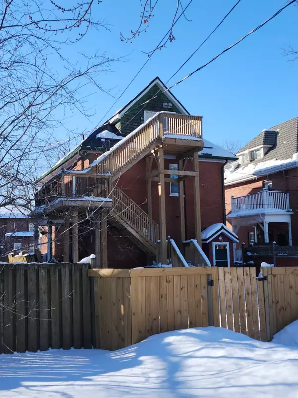 Peterborough, ON K9J 5M1,1306 Monaghan RD