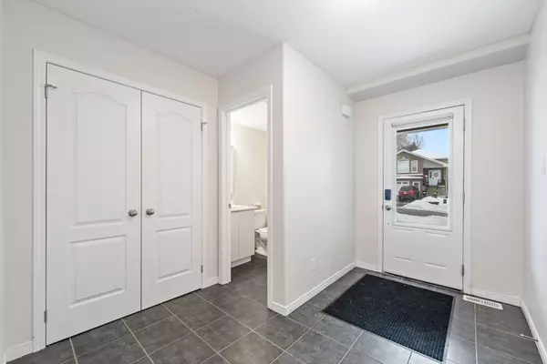 Peterborough, ON K9J 0C3,284 Louden TER #Basement